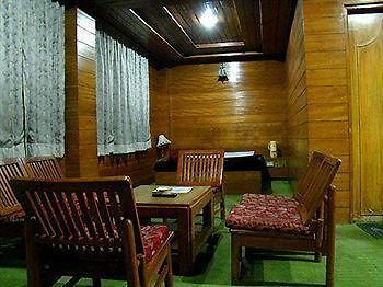 Chandermukhi Hotel Manāli Екстериор снимка