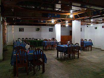 Chandermukhi Hotel Manāli Екстериор снимка